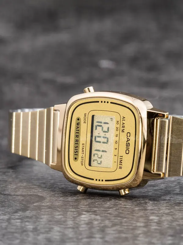 Casio Satovi Casio LA 670GA-9 Gold Universal