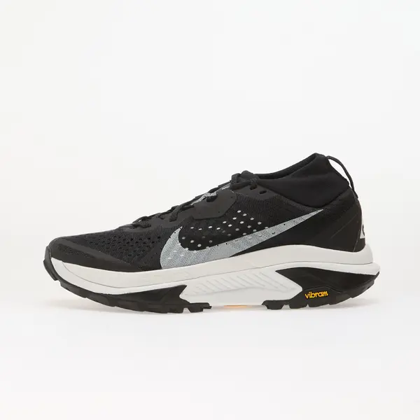Nike Sneakers ACG Zegama Trail Black/ Summit White-Safety Orange EUR 41