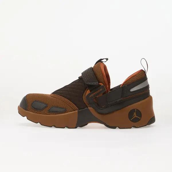 Jordan Sneakers Jordan Trunner LX Lt British Tan/ Desert Orange EUR 38.5