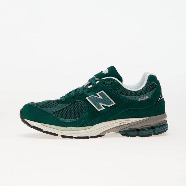 New Balance Sneakers New Balance 2002R Green EUR 42