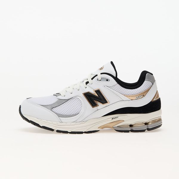 New Balance Sneakers New Balance 2002R White/ Black EUR 41.5