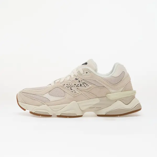 New Balance Sneakers New Balance 9060 Moonbeam/ Sea Salt/ Black Asp EUR 40.5
