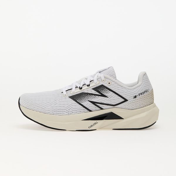 New Balance Sneakers New Balance FuelCell Propel v5 White/ Black Cement/ Linen EUR 42