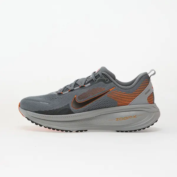 Nike Sneakers Nike Vomero 18 Cool Grey/ Black-Safety Orange-Wolf Grey EUR 44