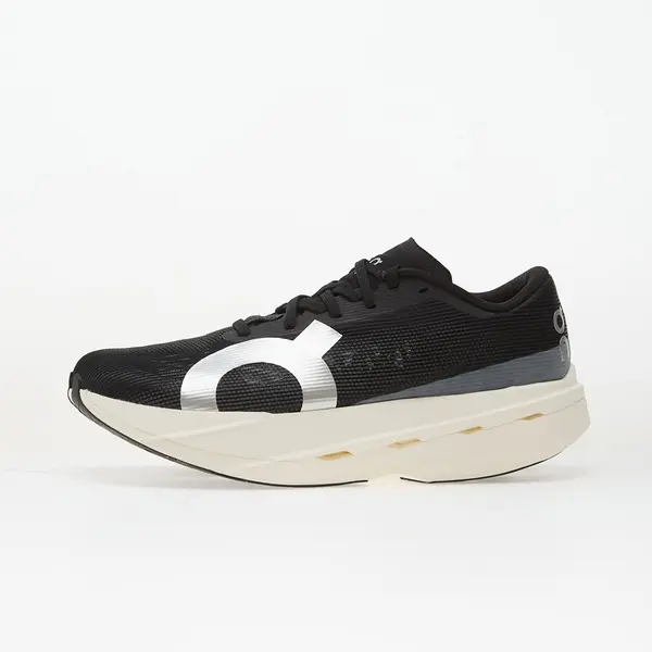 On Sneakers On M Cloudboom Volt White/ Black EUR 43
