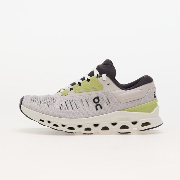 On Sneakers On W Cloudstratus 3 Pearl/ Ivory EUR 37