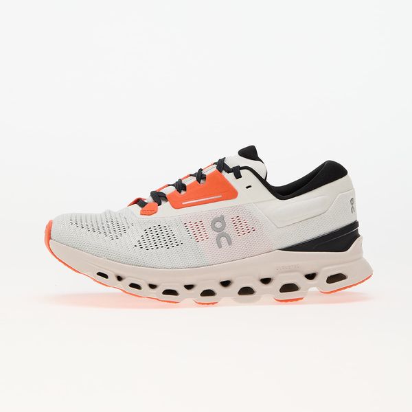 On Sneakers On W Cloudstratus 3 White/ Sand EUR 40