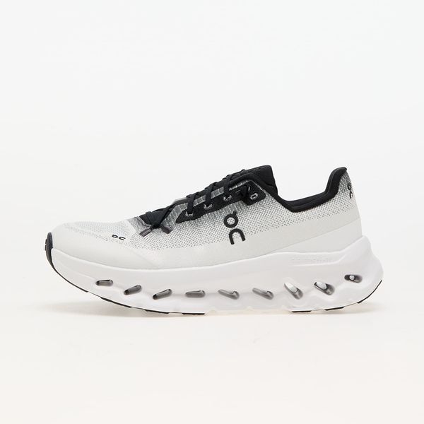 On Sneakers On W Cloudtilt Black/ Ivory EUR 37.5