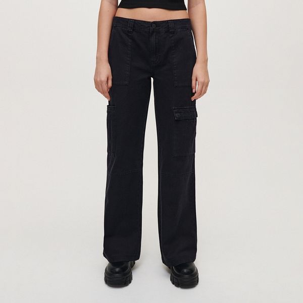 House House - Hlače s ravnim nogavicama - Crna