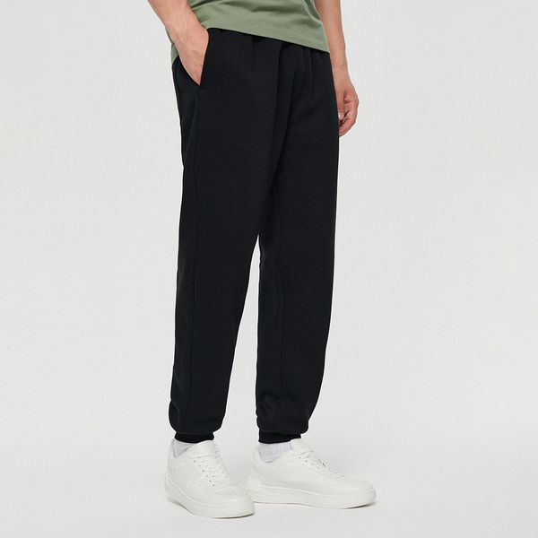 House House - Jogger hlače od žerseja - Crna