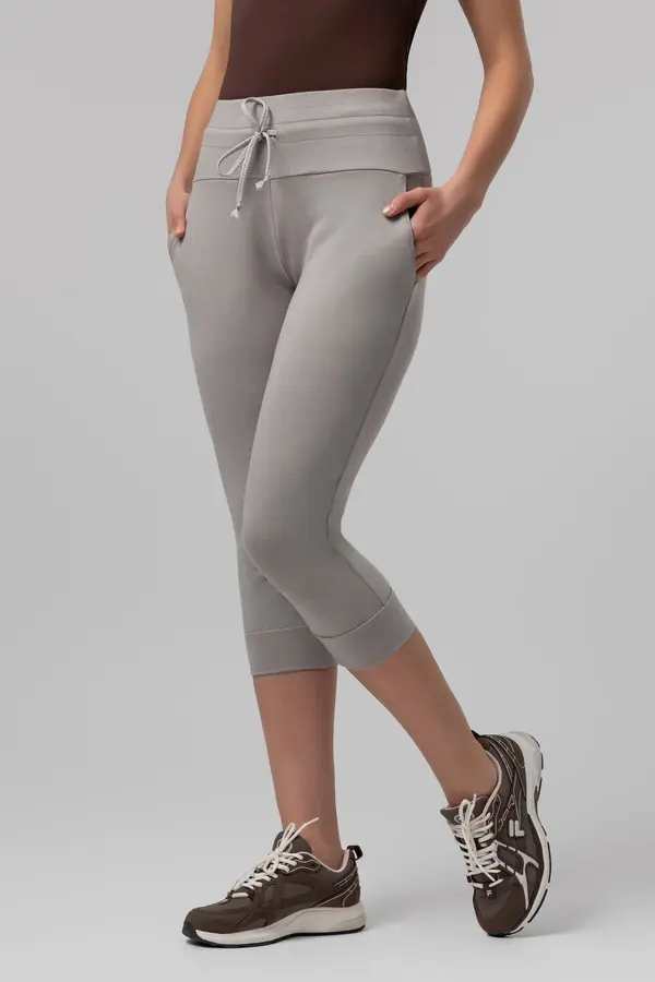 LELOSI LELOSI Capri hlače Anja XS