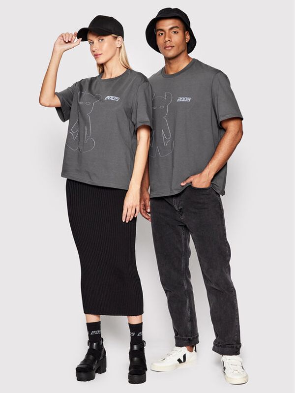 2005 2005 T-shirt Unisex Horned Siva Relaxed Fit