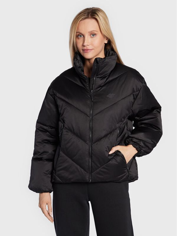 4F 4F Pernata jakna H4Z22-KUDP019 Crna Regular Fit