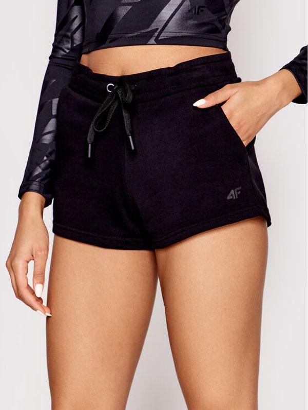 4F 4F Sportske kratke hlače H4L22-SKDD350 Crna Regular Fit