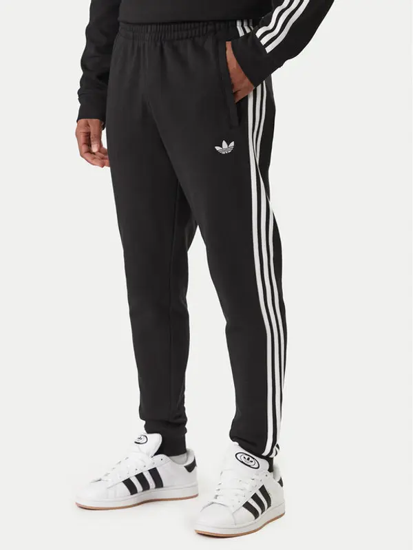 Adidas adidas Donji dio trenerke 3-Stripes KE3562 Crna Slim Fit