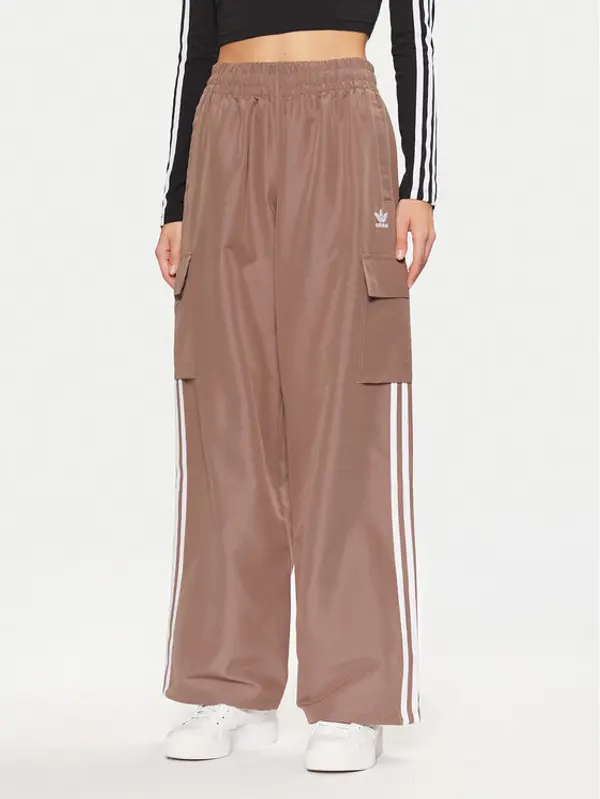 Adidas adidas Donji dio trenerke adicolor 3-Stripes JC8138 Bež Loose Fit