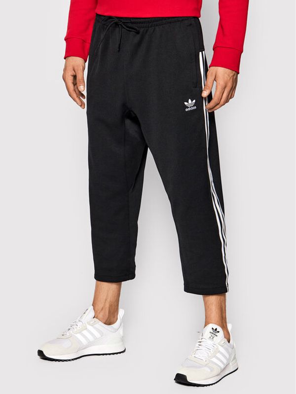 adidas adidas Donji dio trenerke adicolor Classics H09121 Crna Relaxed Fit