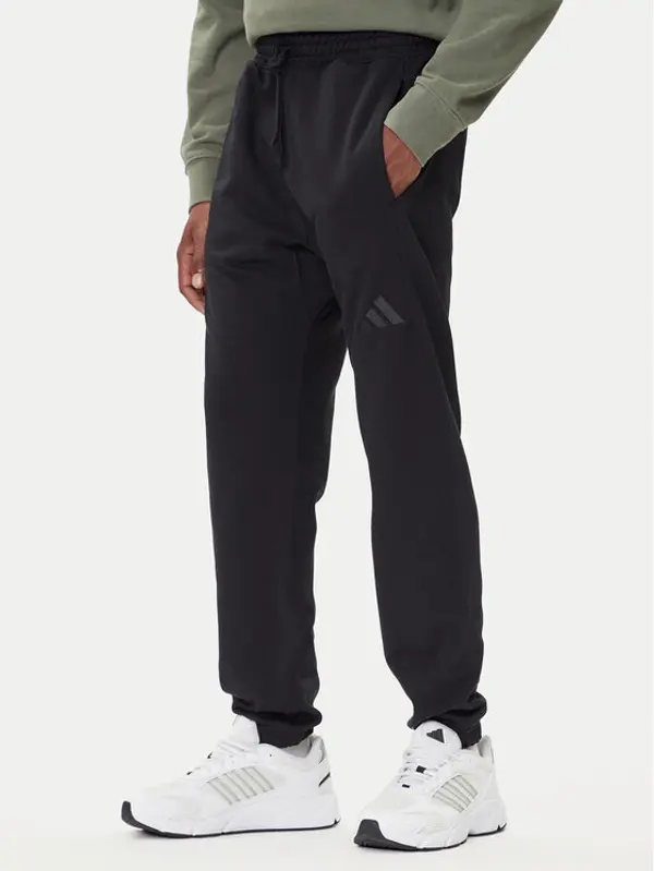 Adidas adidas Donji dio trenerke ALL SZN Fleece IX1246 Crna Tapered Leg