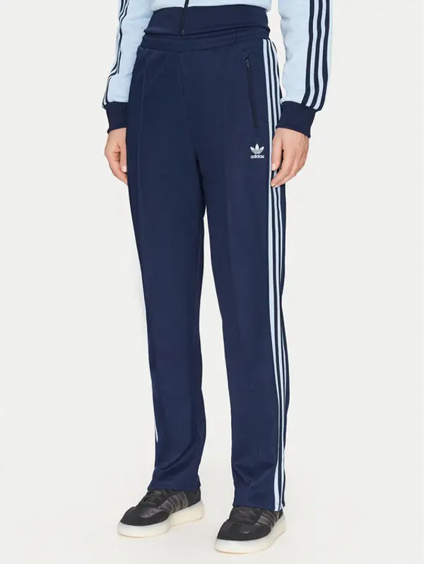 Adidas adidas Donji dio trenerke Beckenbauer JC5793 Tamnoplava Regular Fit