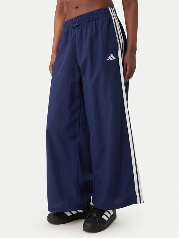 Adidas adidas Donji dio trenerke Essentials 3-Stripes JV5328 Tamnoplava Loose Fit