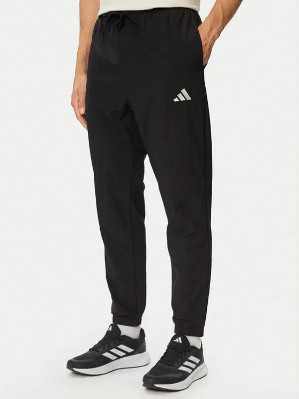 Adidas adidas Donji dio trenerke Essentials Small Logo JM1775 Crna Regular Fit