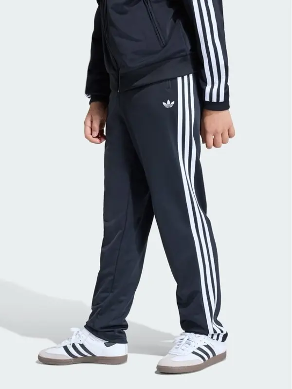 Adidas adidas Donji dio trenerke Firebird Track KE0910 Crna Regular Fit