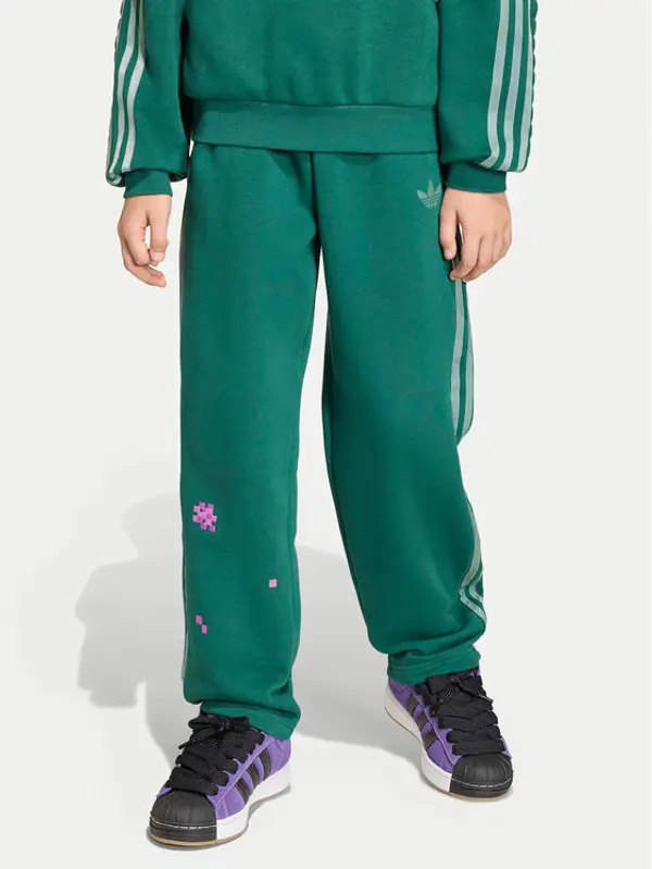 Adidas adidas Donji dio trenerke Minecraft KE2759 Zelena Loose Fit