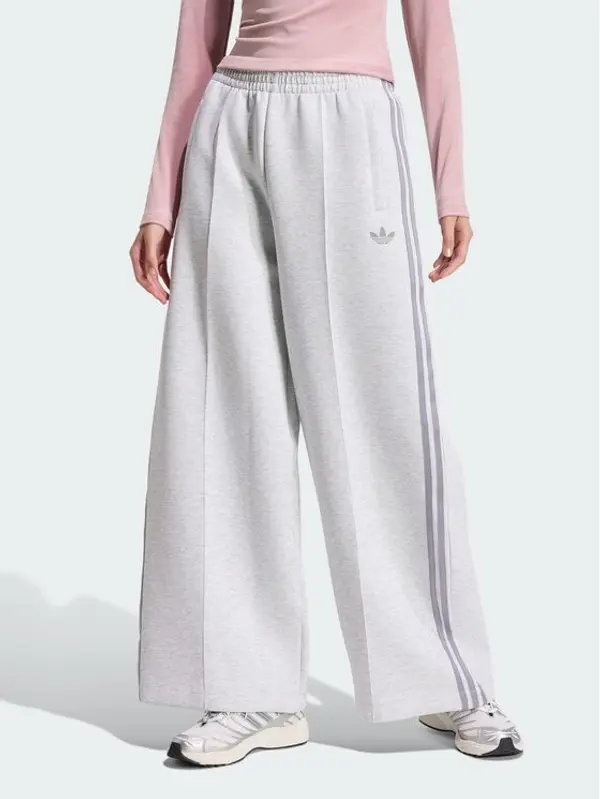 Adidas adidas Donji dio trenerke Spacer  HY8044 Svijetlo siva Wide Leg