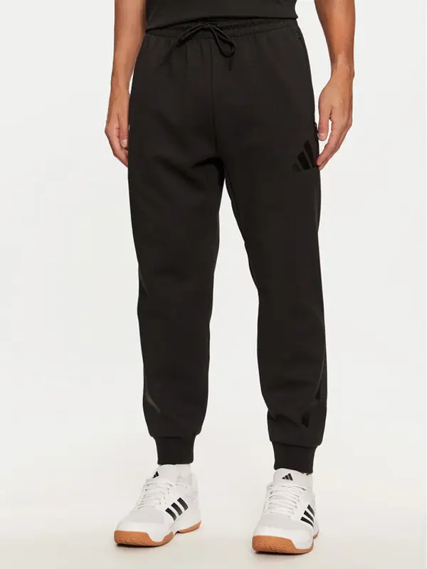 Adidas adidas Donji dio trenerke Z.N.E. JD9599 Crna Regular Fit