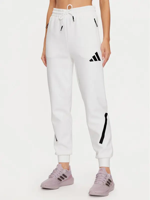 Adidas adidas Donji dio trenerke Z.N.E. JE7843 Bijela Regular Fit
