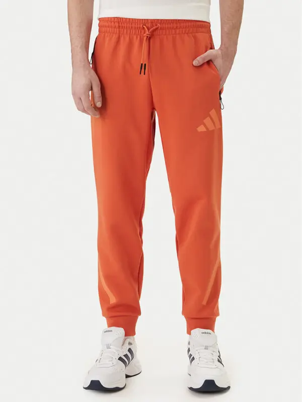 Adidas adidas Donji dio trenerke Z.N.E. KE4686 Narančasta Regular Fit