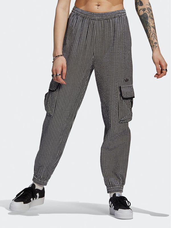 adidas adidas Hlače Gingham HB9456 Crna Loose Fit