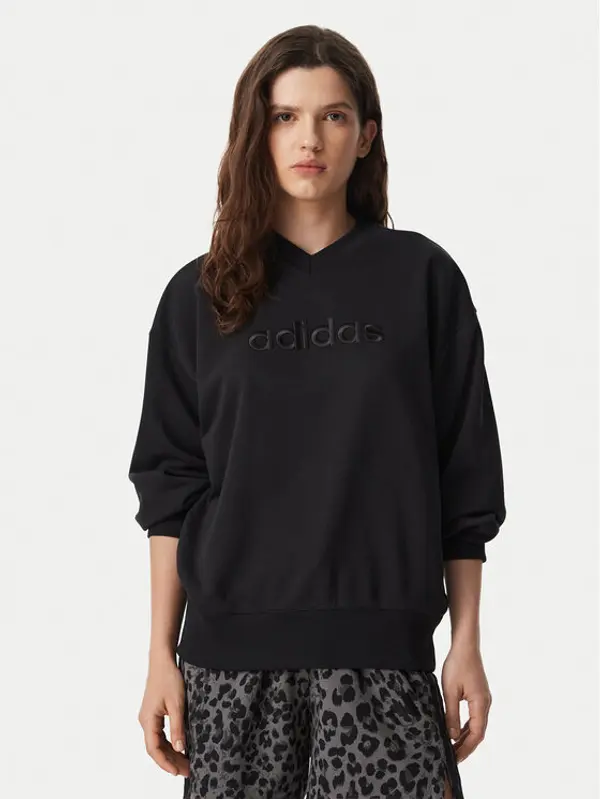 Adidas adidas Majica dugih rukava Seasonal Essentials Stain V-Neck Sweatshirt KS2800 Crna Regular Fit