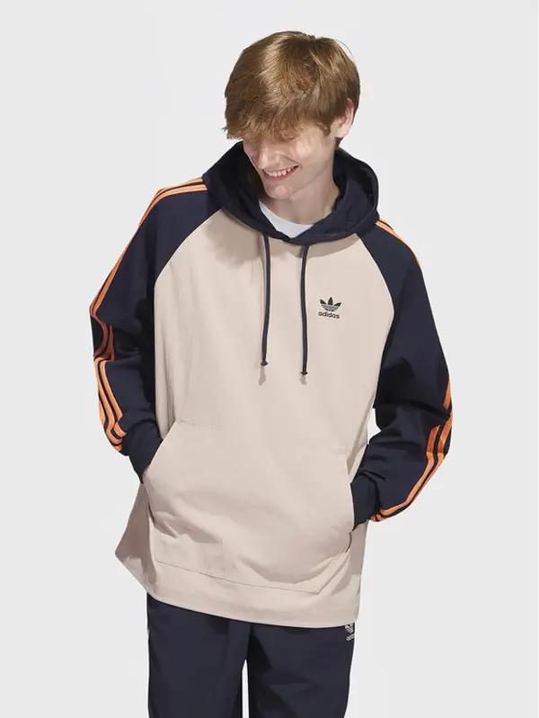 Adidas adidas Majica dugih rukava SST Hooded Windbreaker IC5537 Smeđa Regular Fit