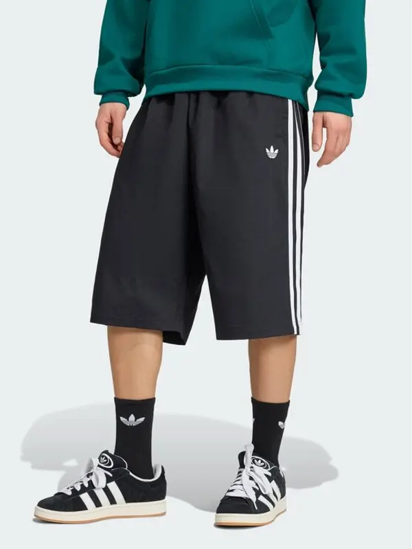 Adidas adidas Sportske kratke hlače Adicolor Sst KR1389 Crna Regular Fit