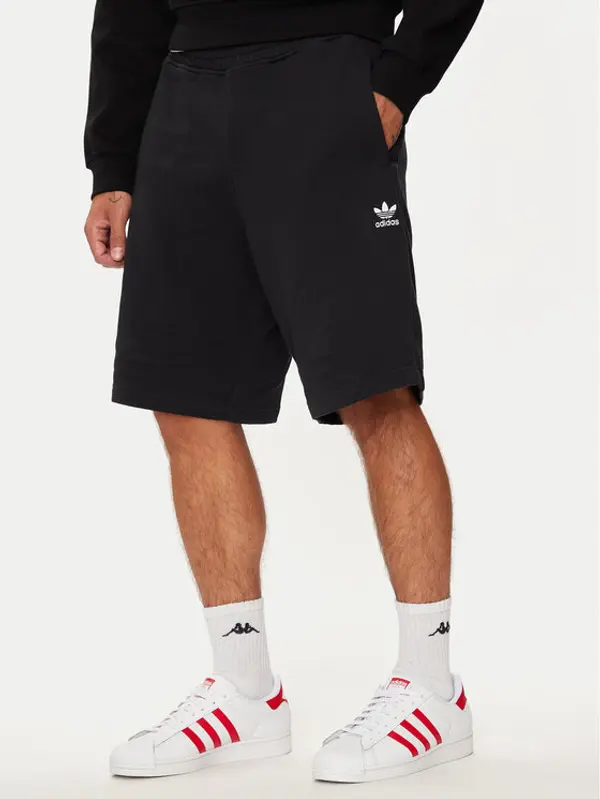 Adidas adidas Sportske kratke hlače Essentials Trefoil IY8520 Crna Regular Fit
