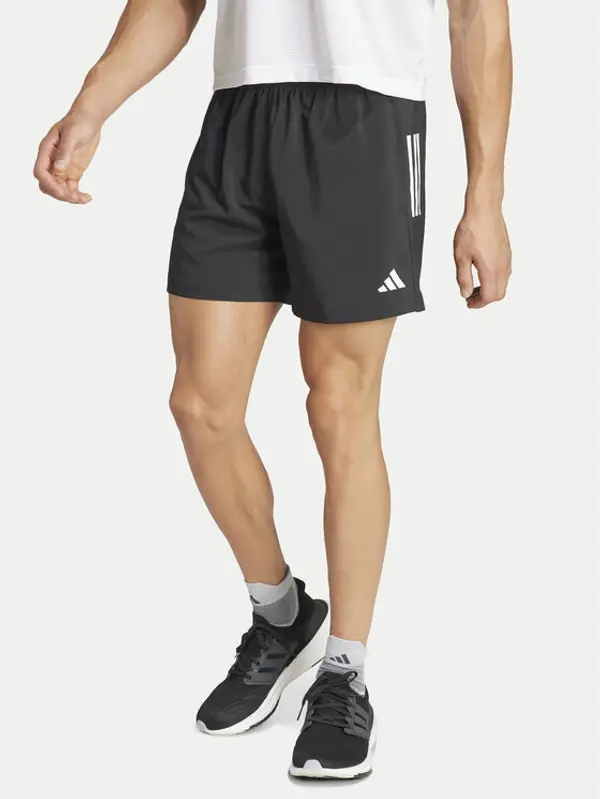 Adidas adidas Sportske kratke hlače Own The Run IY0704 Crna Regular Fit