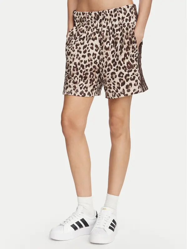 Adidas adidas Sportske kratke hlače Seasonal Essentials Animal Print KH1551 Bež Regular Fit