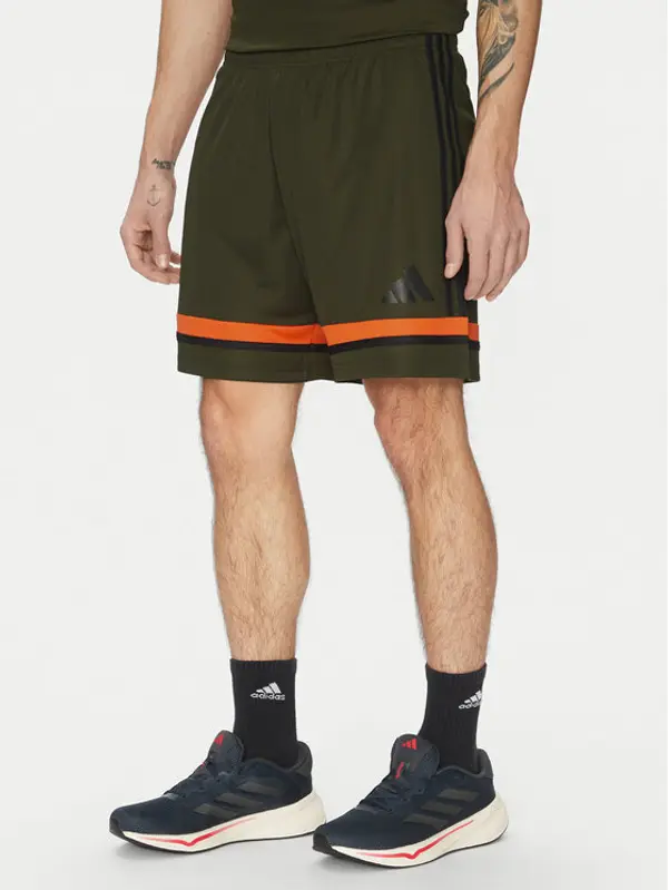 Adidas adidas Sportske kratke hlače Squadra 25 JN7855 Zelena Regular Fit