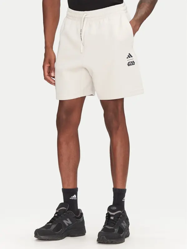 Adidas adidas Sportske kratke hlače Star Wars The Mandalorian™ JI5721 Bež Regular Fit