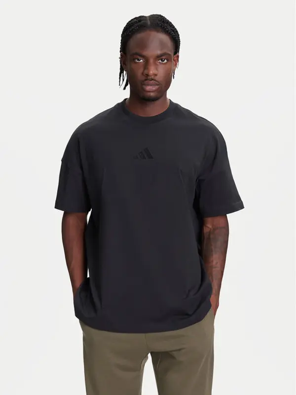 Adidas adidas T-shirt ALL SZN IY4150 Crna Loose Fit