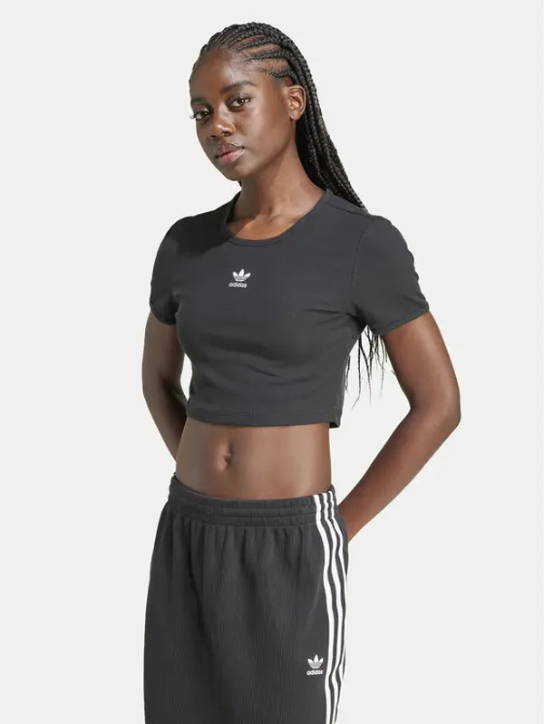 Adidas adidas T-shirt Essentials IY9664 Crna Slim Fit