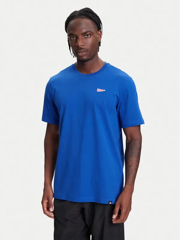 Adidas adidas T-shirt Pennant Trim Graphic JL9227 Plava Regular Fit