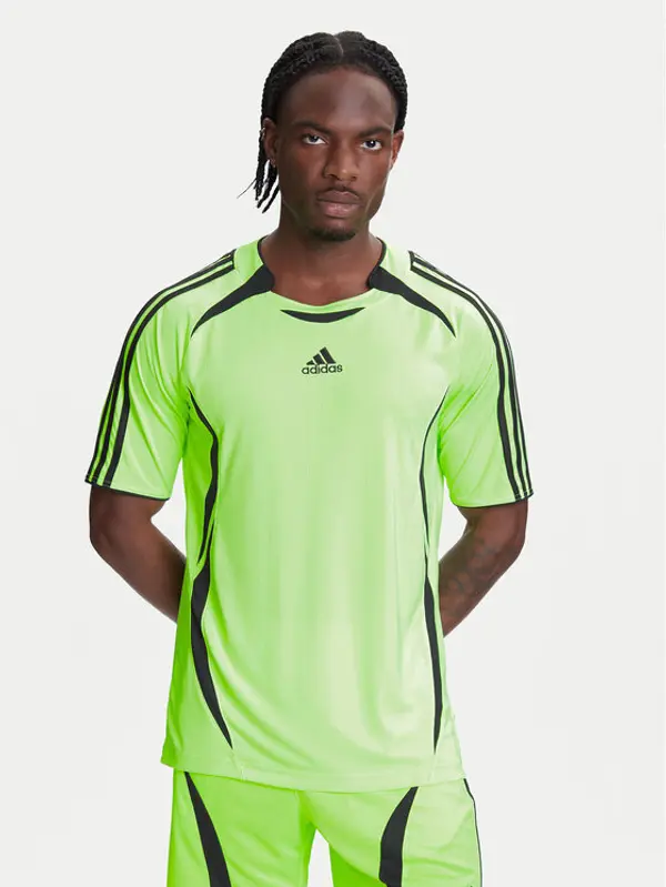 Adidas adidas T-shirt Teamgeist adicolor JX1538 Zelena Loose Fit