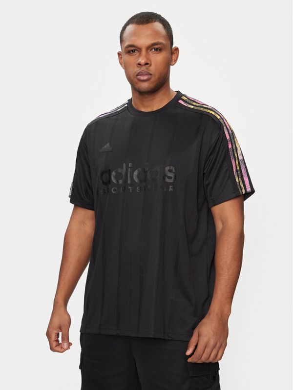 adidas adidas T-shirt Tiro IP3786 Crna Relaxed Fit