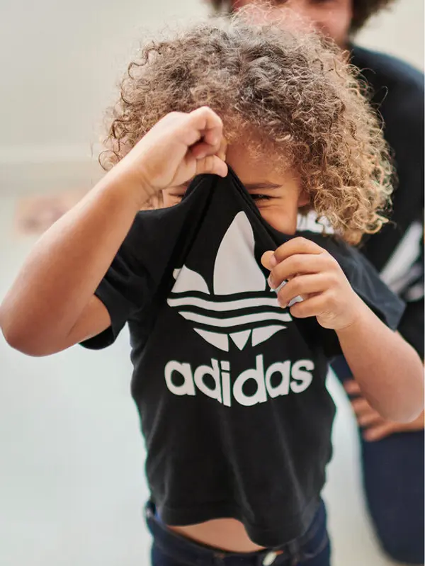 Adidas adidas T-shirt Trefoil DV2829 Crna Regular Fit
