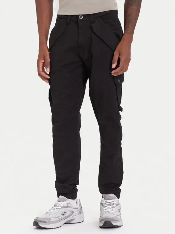 alpha industries Alpha Industries Hlače Combat 126215 Crna Slim Fit
