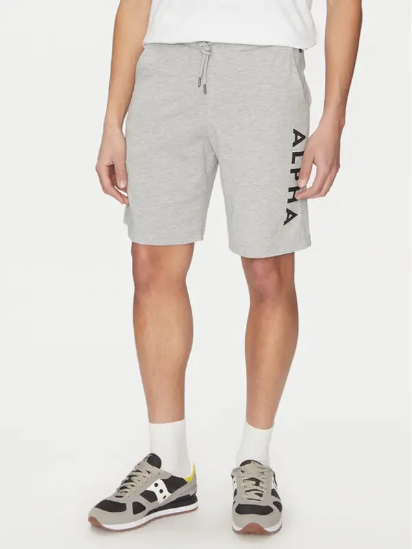 alpha industries Alpha Industries Sportske kratke hlače 116366 Siva Regular Fit