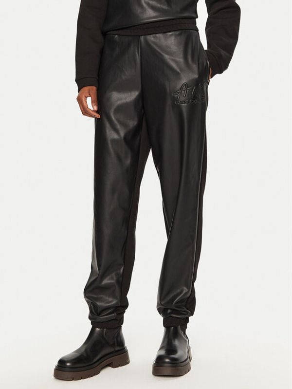 Armani Exchange Armani Exchange Donji dio trenerke 6DYP91 YJFLZ 1200 Crna Regular Fit