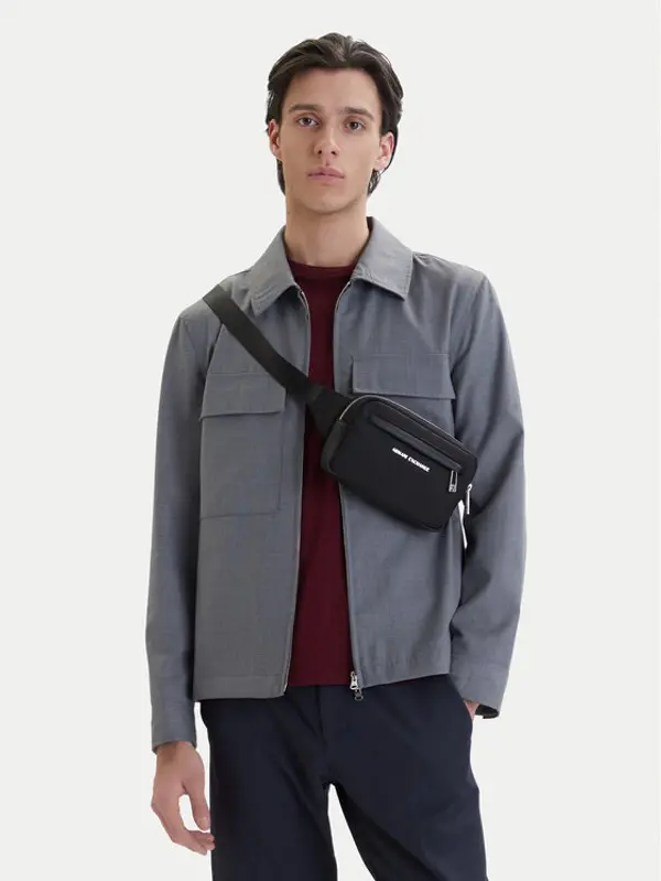 Armani Exchange Armani Exchange Torbica oko struka﻿ XM002650 AF22656 MC105 Crna